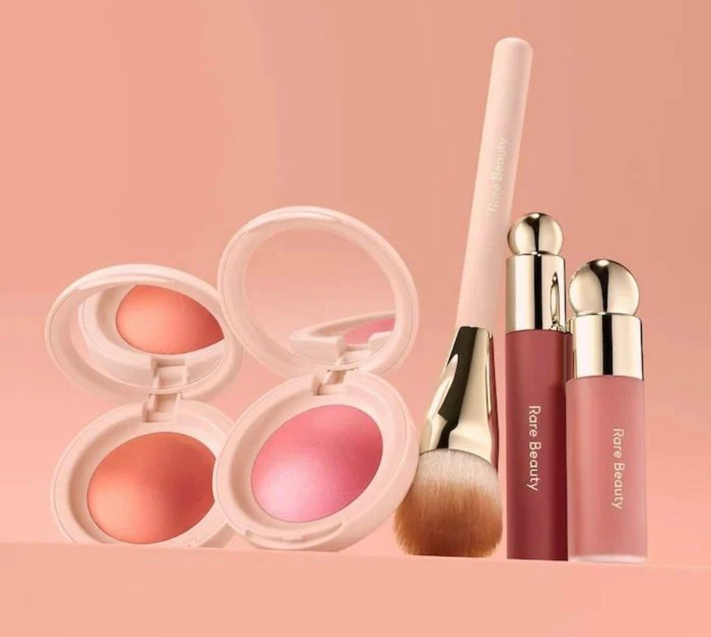 Rare Beauty- Rubor luminoso en polvo JOY