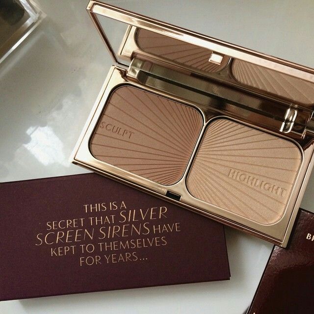 Charlotte Tilbury- Paleta contorno & Iluminador
